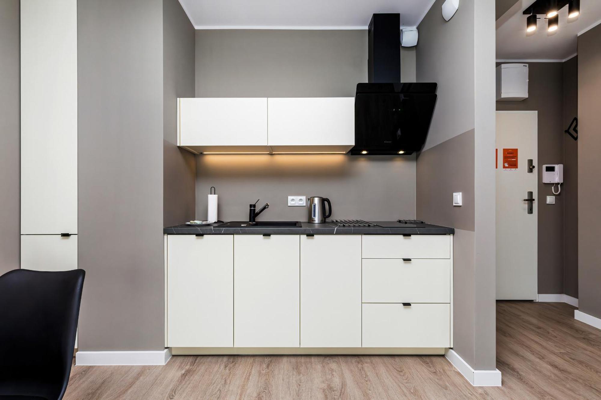 Modern City Center Apartments By Noclegi Renters Poznań Buitenkant foto