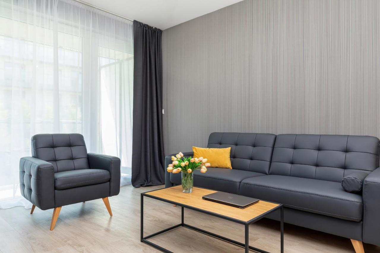 Modern City Center Apartments By Noclegi Renters Poznań Buitenkant foto