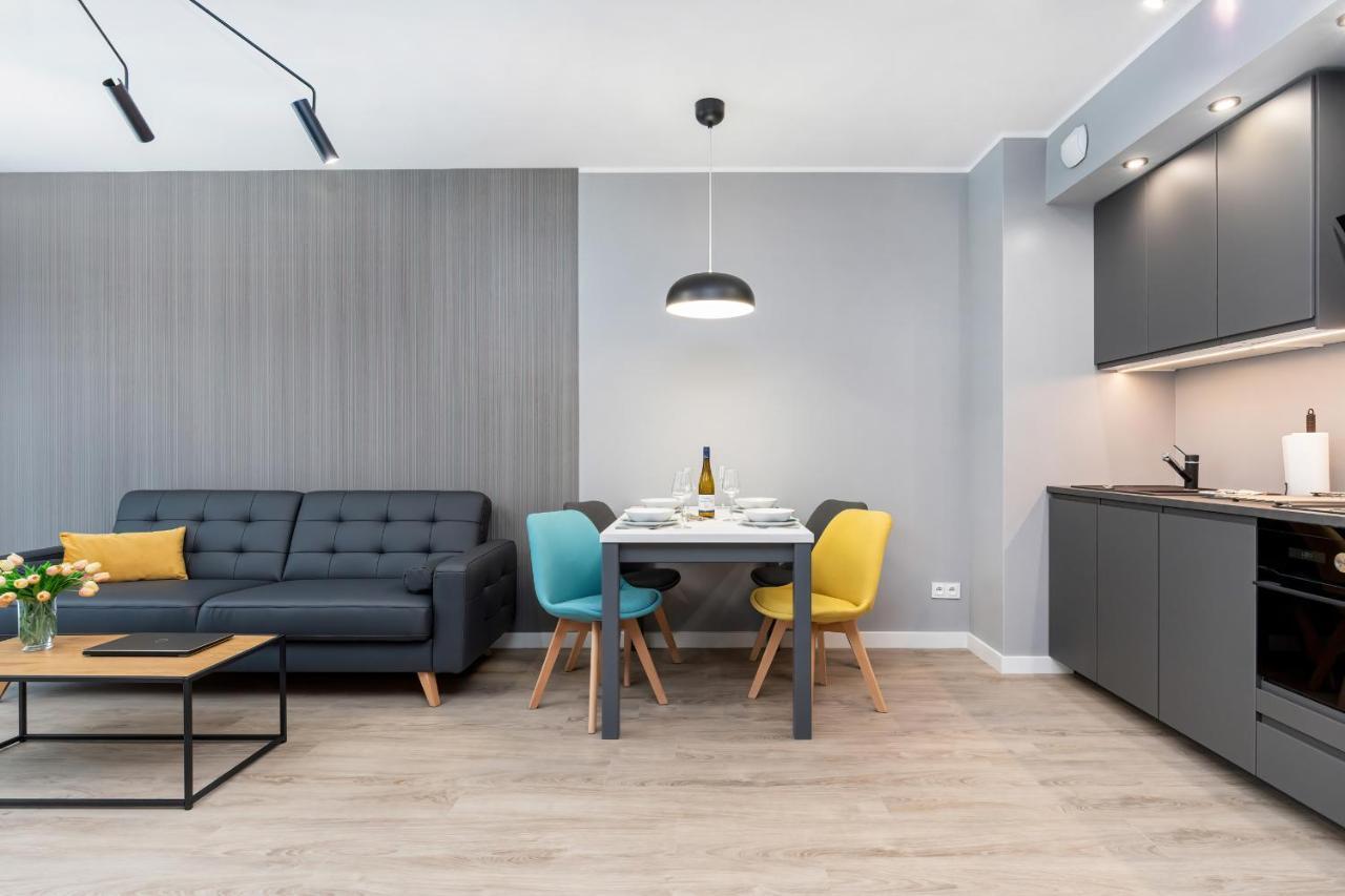 Modern City Center Apartments By Noclegi Renters Poznań Buitenkant foto